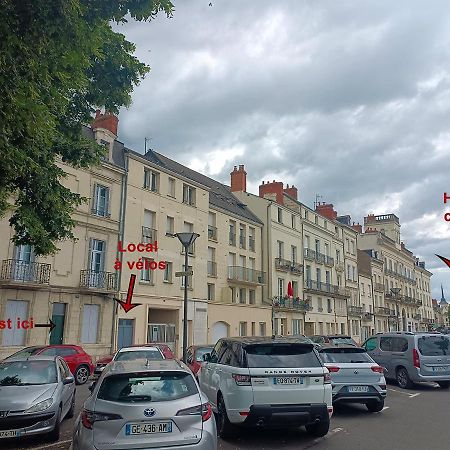 Apartamento Balcon sur Loire local vélo Saumur Exterior foto